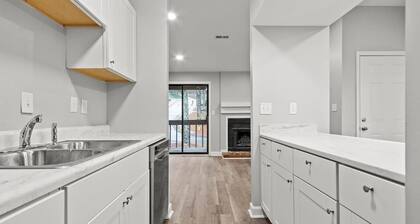 Fully renovated and Spacious 2-bedroom and 1 bathroom apartment.