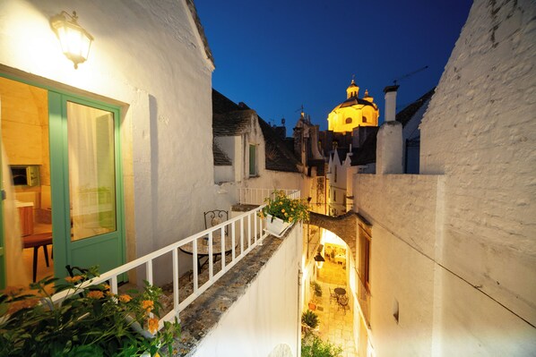 Luxury Suite, Balcony, City View | Rooftop terrace - Bella Itria (Locorotondo)