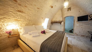 Suite de lujo, balcón, vistas a la ciudad | Sábanas italianas Frette y ropa de cama de alta calidad
