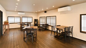 Tempat makan