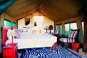 Double or Twin Room, Mountain View | In-room safe, soundproofing - Omukuyu Wildlife Lodge (Etosha)