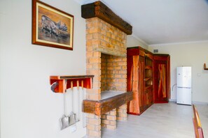 Suite, vista montagna | Area soggiorno
