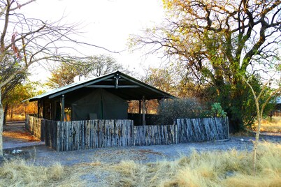Omukuyu Wildlife Lodge