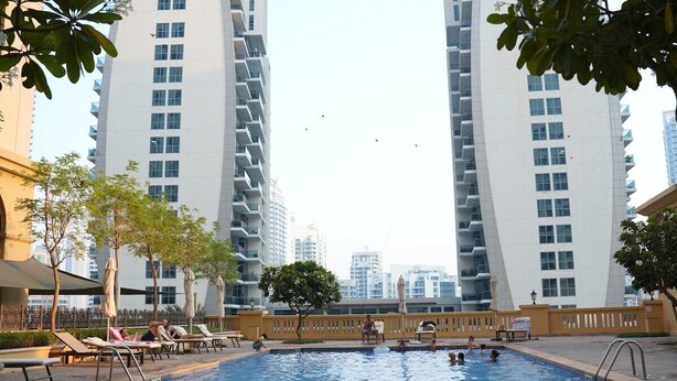 Exterior - Free Gym and Pool Near to Beach Bunk Bed (Dubai)