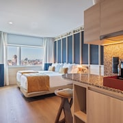 Hotel Acta Moa