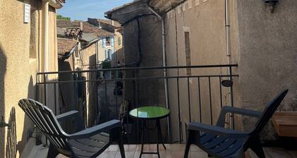 Charming Townhouse with Terrace