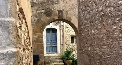 Charming Townhouse with Terrace