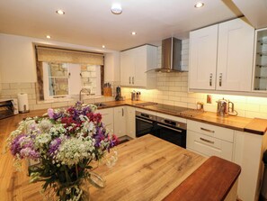 洗碗機、鍋具/餐盤/廚房用品