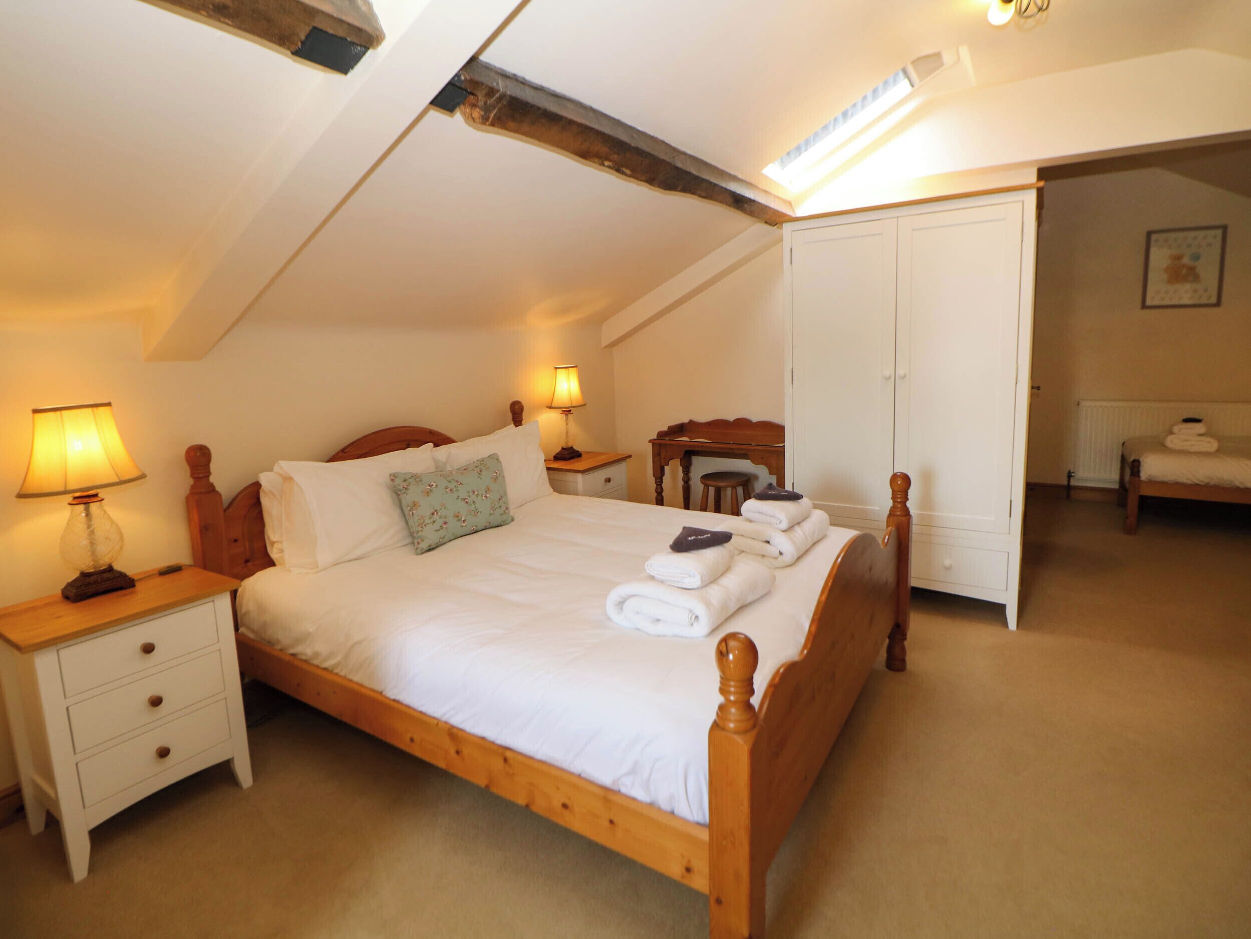 7 bedrooms, individually decorated, individually furnished, free WiFi