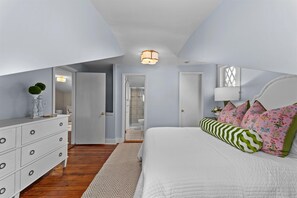 3 bedrooms, WiFi, bed sheets - 3 bed/2 BA house in great Augusta area w/Wi-Fi, AC, and many restaurants nearby (Augusta)