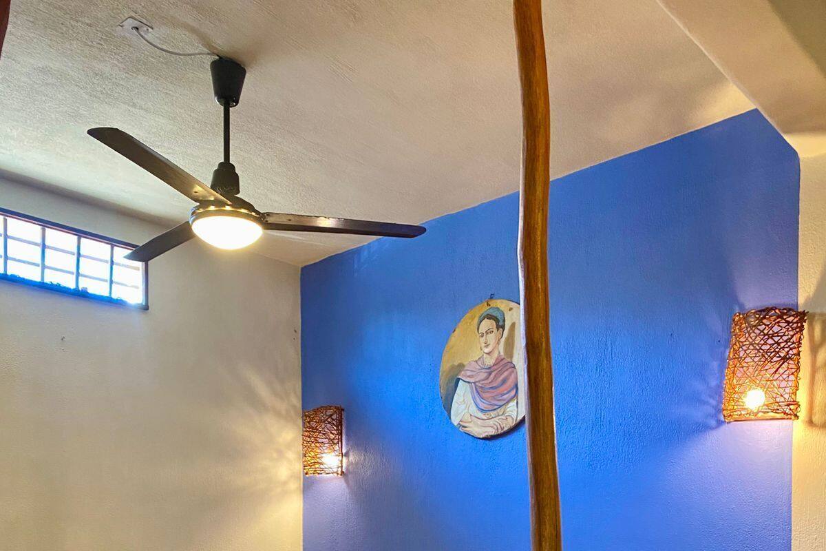 Casa Flores | โต๊ะทำงาน, Wi-Fi ฟรี, ผ้าปูที่นอน