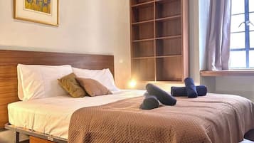 3 dormitorios, tabla de planchar con plancha, wifi y ropa de cama