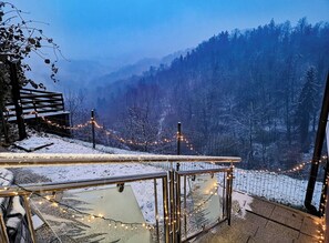 Property grounds - Private wellness cottage with jacuzzi, sauna, and amazing panoramic views (Maribor)