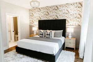 4 Schlafzimmer, Bügeleisen/Bügelbrett, WLAN, Bettwäsche