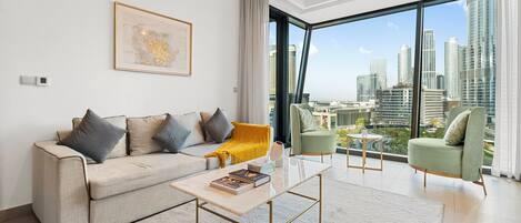Luxury Apartment, City View | Living area