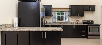 프라이빗 풀 드랙스홀 게이트 짐 테니스 풀 에어컨