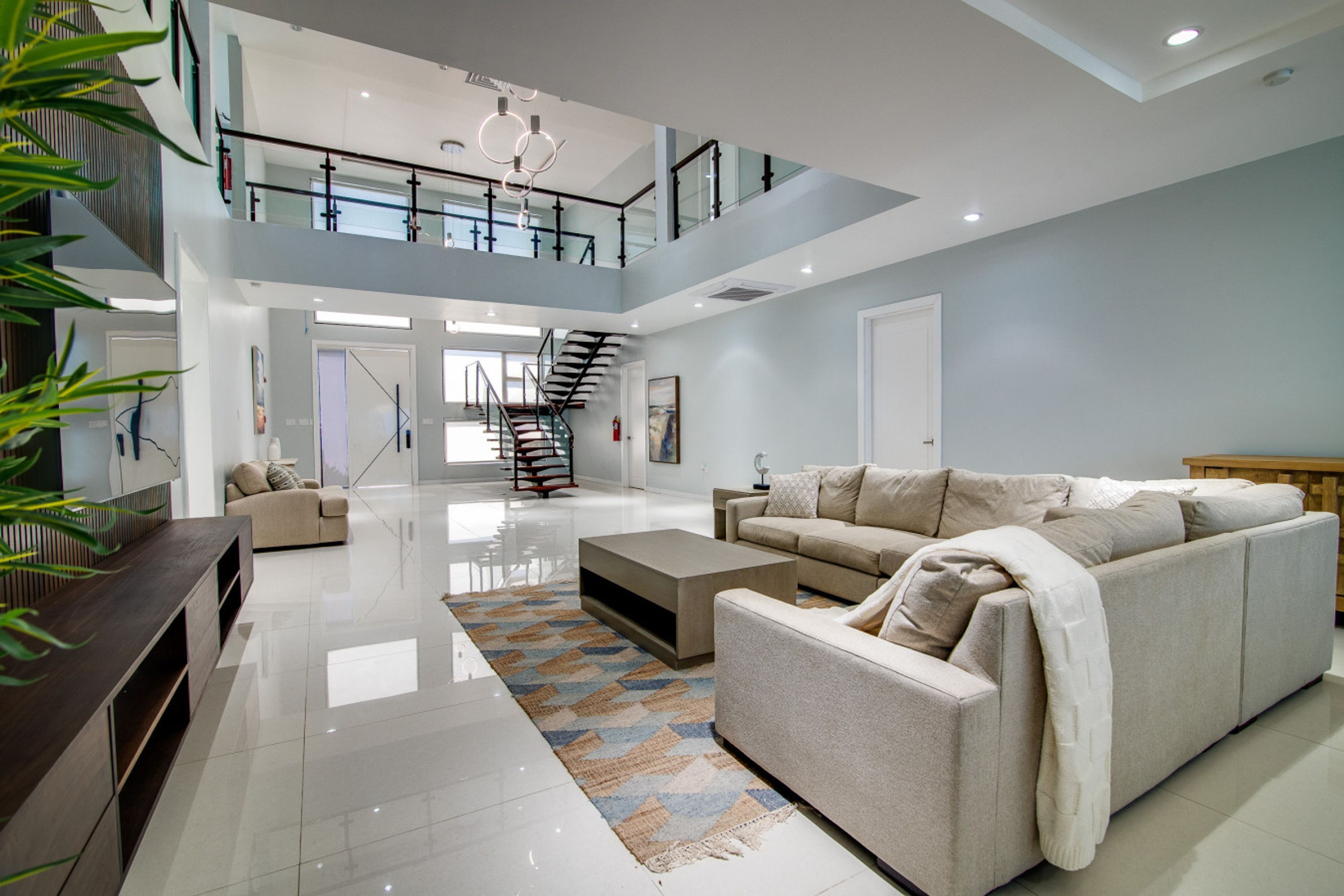 Casa, para fumadores | 6 habitaciones 