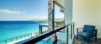 Luxury Oceanfront Villa Fully Staffed Pool Jacuzzi Movie Theatre