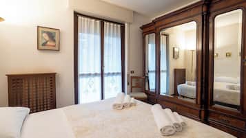 2 Schlafzimmer, Bügeleisen/Bügelbrett, kostenloses WLAN, Bettwäsche