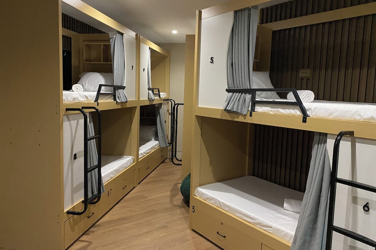 Shared Dormitory, Women only, Balcony | Premium bedding, free WiFi, bed sheets