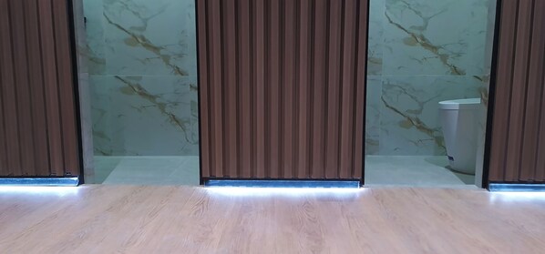 Dortoir Partagé, femmes uniquement | Salle de bain