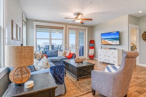 Smart TV - Luxury 3BR Pointe West | Pool with Sunset Views | Near Beach Sleeps 9 (Galveston)