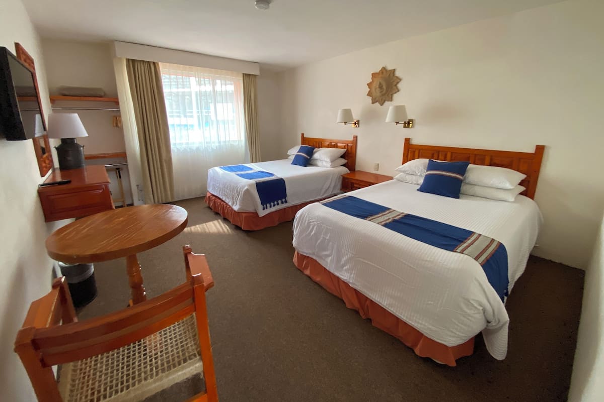 Standard Double Room | Langsir/tirai gelap terus, seterika/papan seterika, cadar katil 