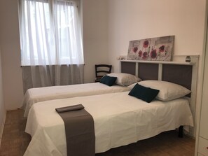 4 sovrum, strykjärn/strykbräda, wi-fi och sängkläder