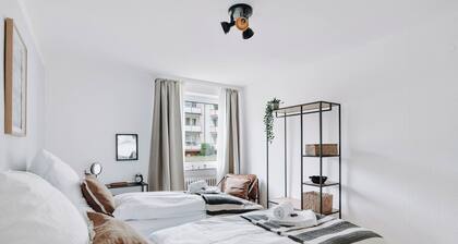 NASA Homes | Ruhige 2-Zi.-FeWo | Balkon | Netflix | Hotelbetten