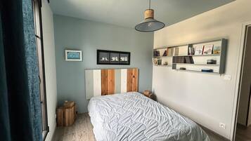 3 bedrooms, individually furnished