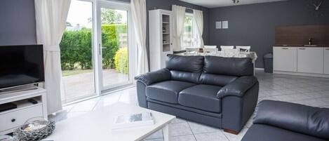 Smart-TV og DVD-spiller