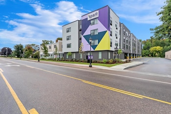 Spark by Hilton Essex Junction Burlington