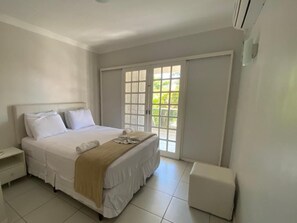 4 Schlafzimmer, Bügeleisen/Bügelbrett, WLAN, Bettwäsche