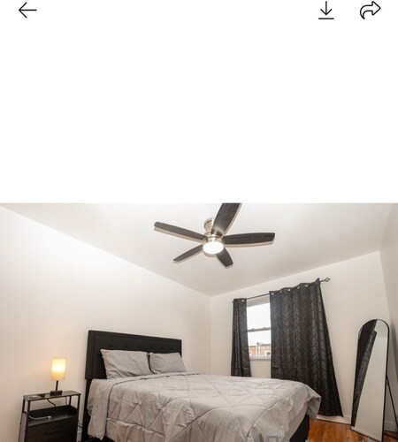 Entire Home Calm 2-bedroom private rooms located in a house in Brooklyn