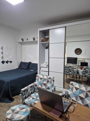1 室のベッドルーム、WiFi、ベッドシーツ