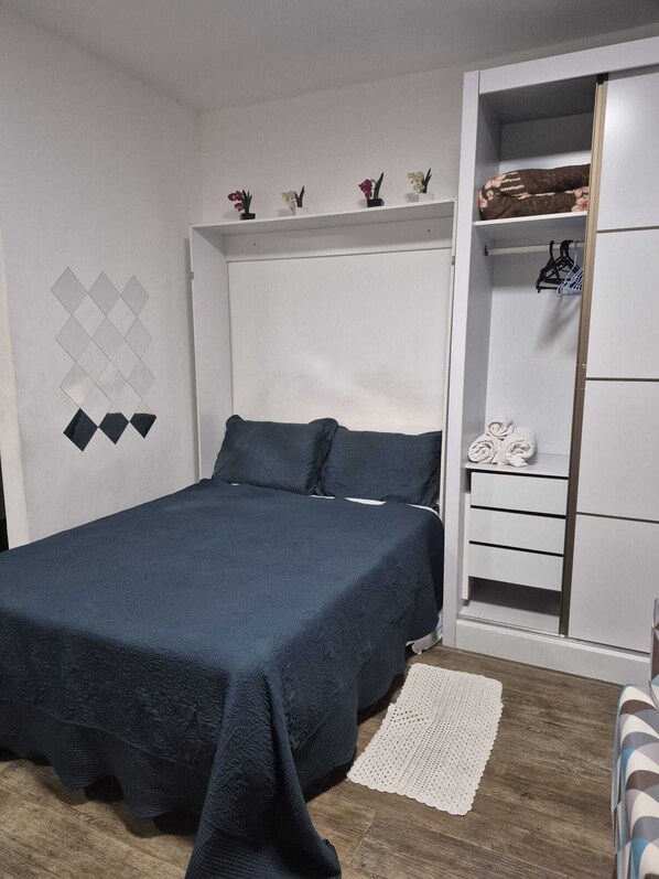 1 Schlafzimmer, WLAN, Bettwäsche