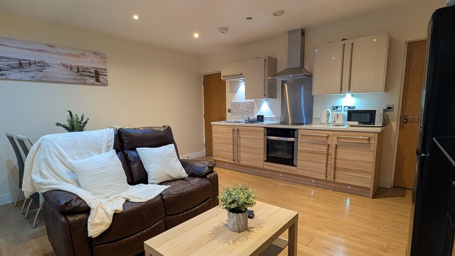 Upperhead Row Apartment
