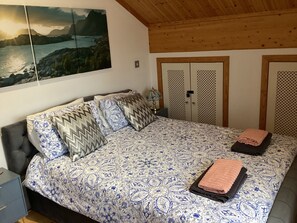 2 Schlafzimmer, Bügeleisen/Bügelbrett, kostenloses WLAN, Bettwäsche