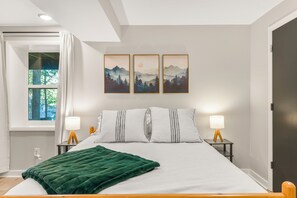 4 bedrooms, iron/ironing board, travel cot, free WiFi