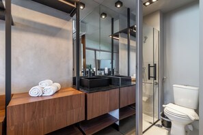 Comfort Studio | Bathroom - Akile Be Urban (Sao Paulo)