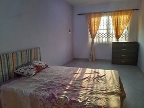 2 bedrooms, iron/ironing board