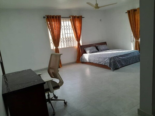 2 bedrooms, iron/ironing board