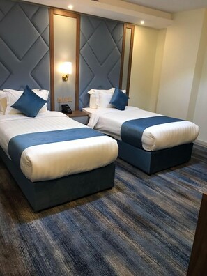 Iron/ironing board, free WiFi