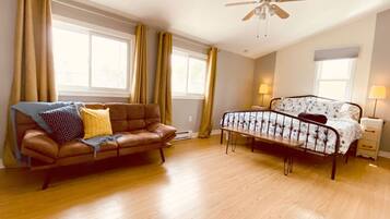 Fernseher, Stereoanlage