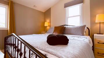 1 bedroom, desk, iron/ironing board, free WiFi