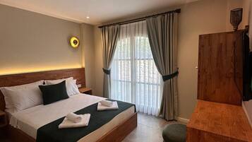 Kamar Klasik, pemandangan teluk | Brankas, meja kerja, ruang kerja ramah laptop, dan Wi-Fi gratis