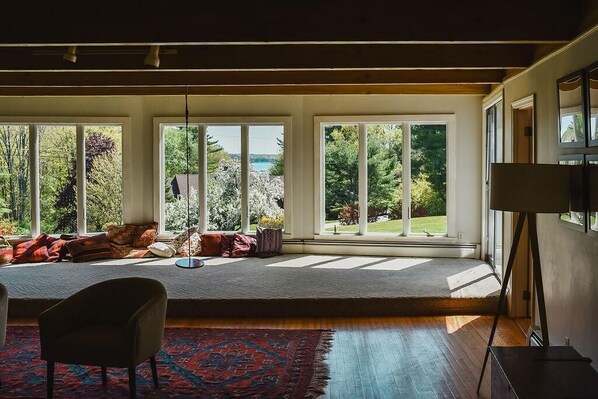 Interior - House for a crowd...with a dock (Damariscotta)