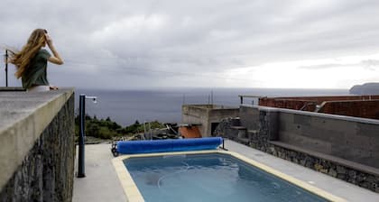 Sunset Pool House T2