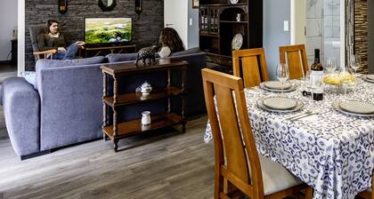 Sunset Pool House T2