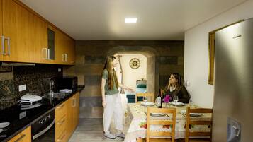 Apartment, Smoking | 3 bedrooms
